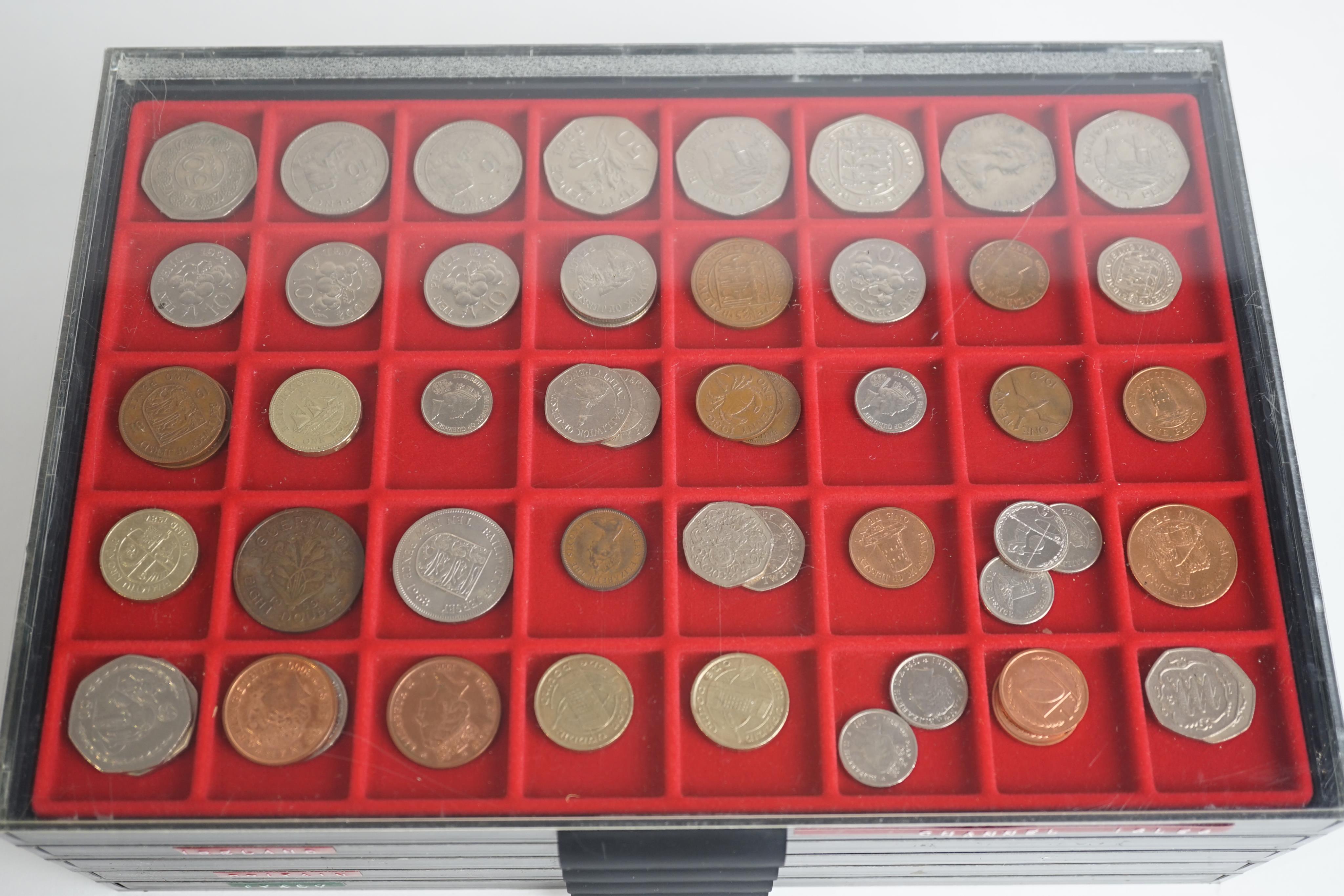 World coins, a collection, mostly 1960s to 1990s, including Hong Kong, Jamaica, Cyprus, Panama, Japan, miscellaneous Arabic, Greece, Germany, Britain, Singapore, South Africa, Ireland, Italy, Spain, Portugal etc., in for
